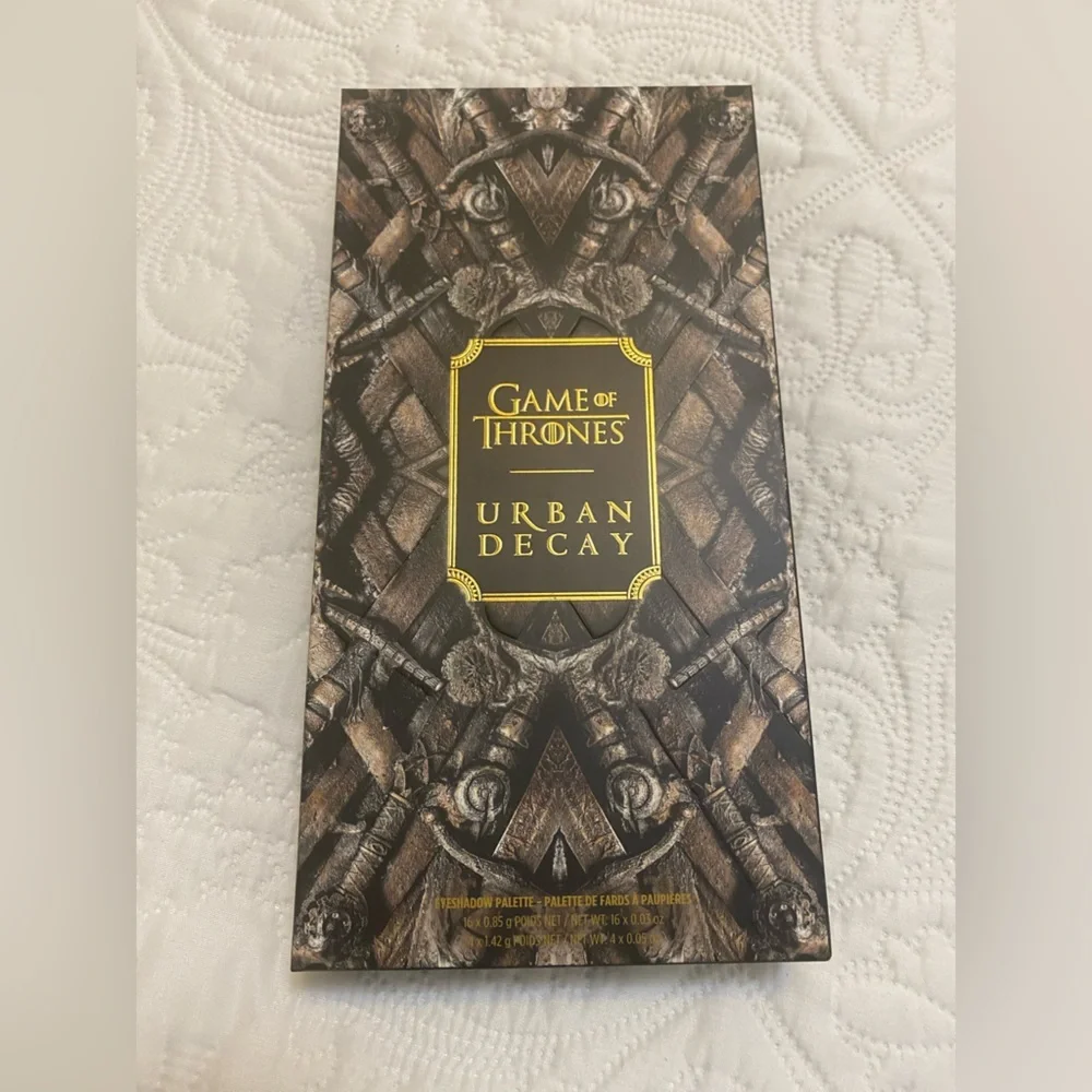Urban Decay Game of Thrones Vault Eyeshadow Palette